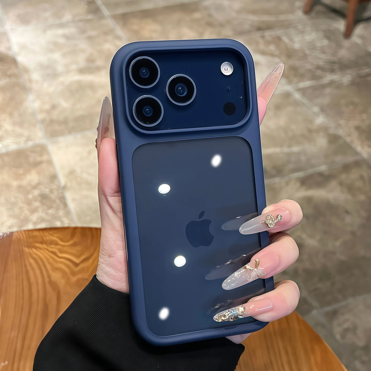 Capa Premium Transparente com Bordas Macias para iPhone 18 Pro e 18Pro Max