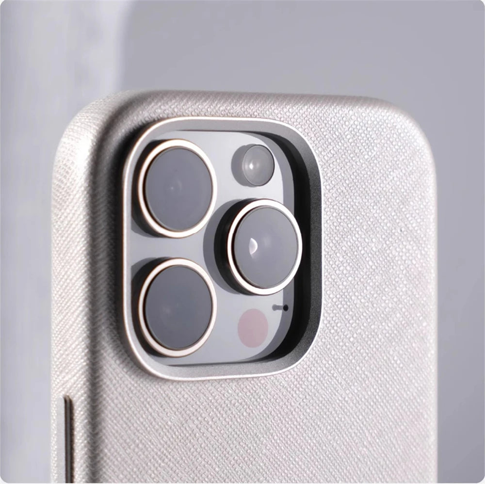 Capa de Couro Executiva com MagSafe e Proteção de Botões para iPhone — Design Business Premium