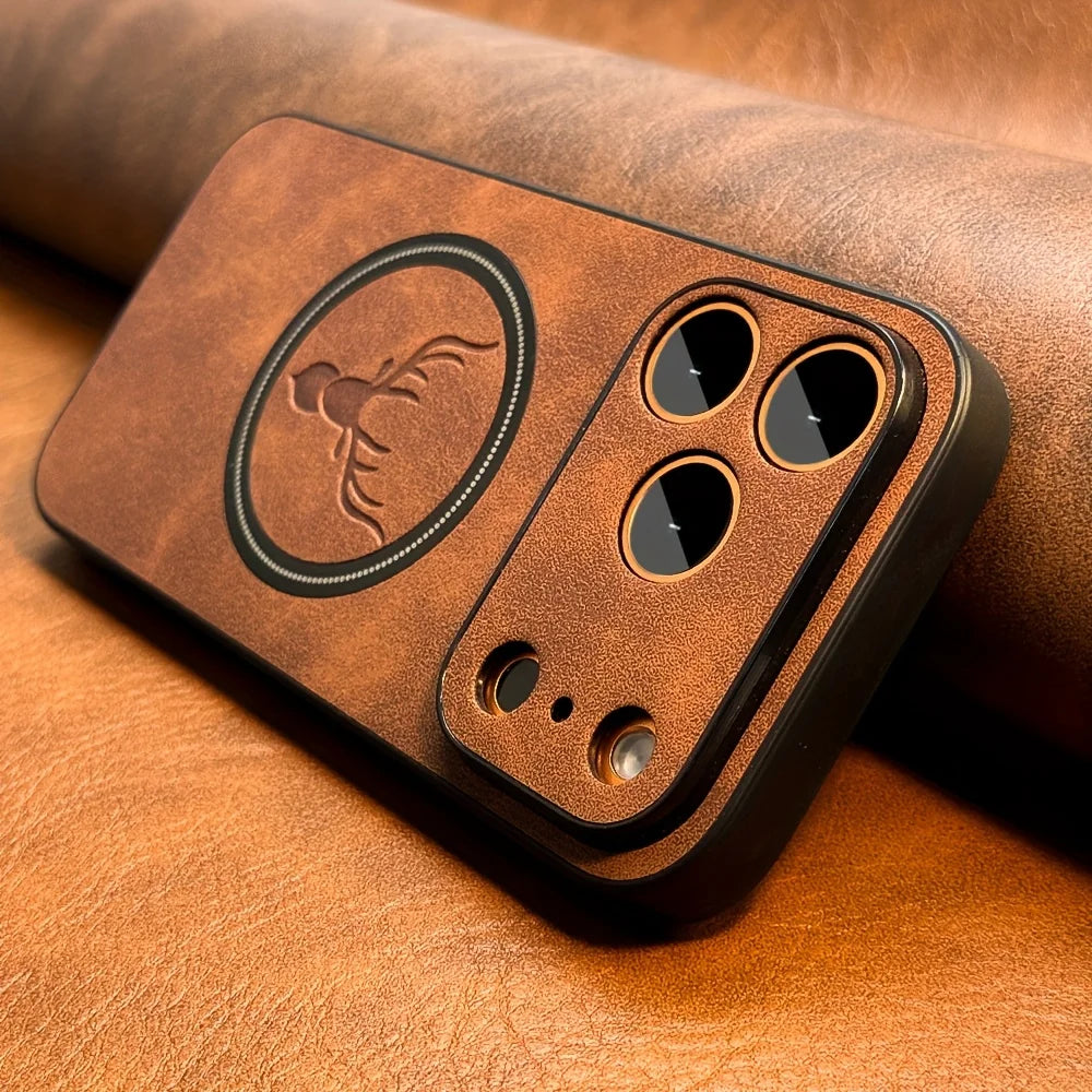 Capa de Couro Premium com Estampa de Cervo para iPhone — Compatível com MagSafe e Proteção Antichoque