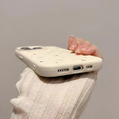 Capa de Silicone com Acabamento em Couro para iPhone — Proteção Antichoque e Design Minimalista