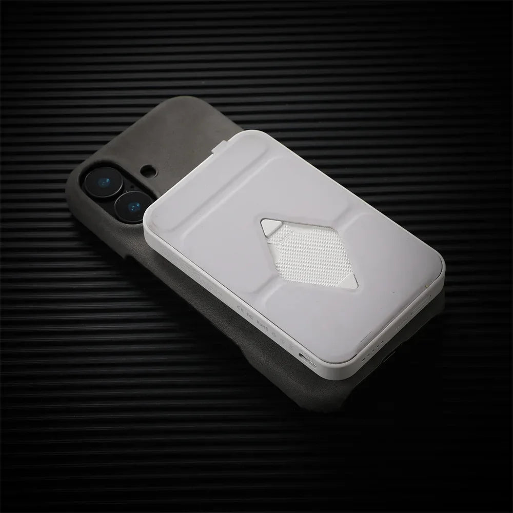 Capa de Couro Premium com MagSafe para iPhone — Toque Macio, Proteção Antichoque e Carregamento Magnético