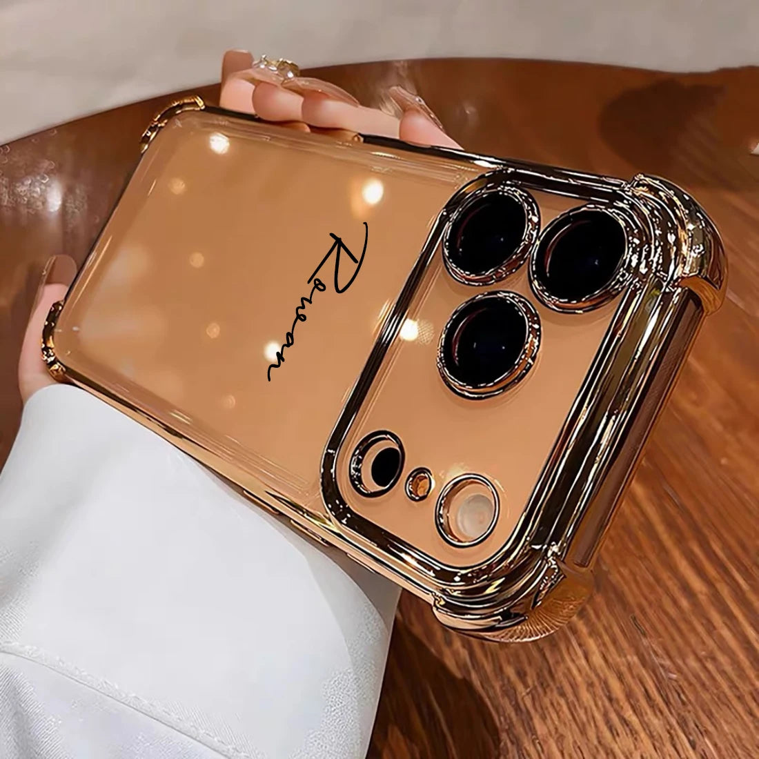 Capa Iphone Transparente Personalizada com Nome — Bordas Metalizadas e Proteção Antichoque