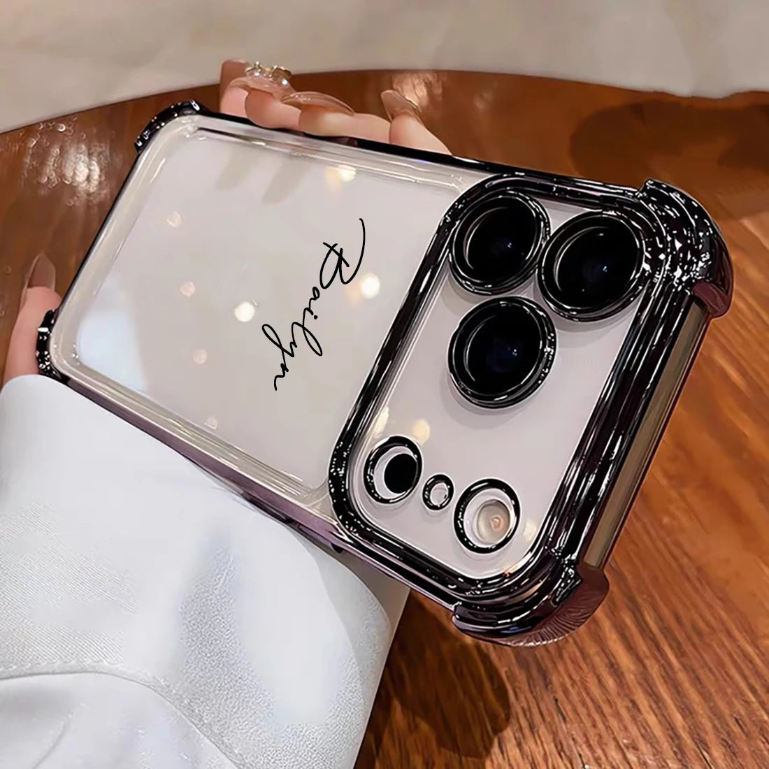Capa Iphone Transparente Personalizada com Nome — Bordas Metalizadas e Proteção Antichoque