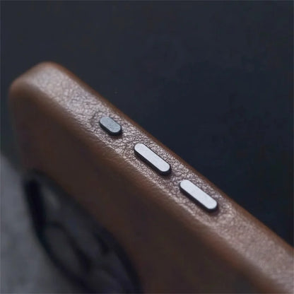 Capa de Couro Crazy Horse com MagSafe para iPhone — Design Vintage e Carregamento Magnético